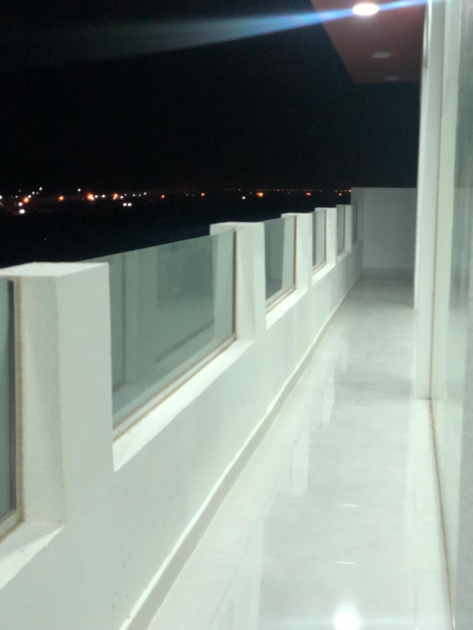 Home X4 Al Wāşil Exterior foto